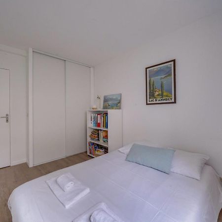 Pleasant Flat In Bordeaux With Terrace And Parking Apartment Exterior photo