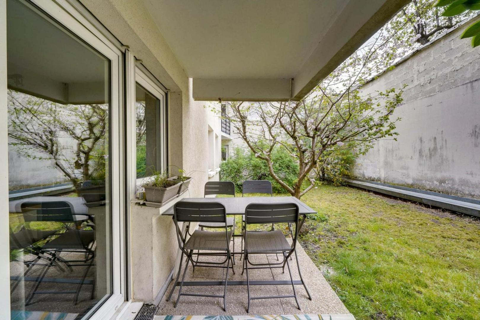 Pleasant Flat In Bordeaux With Terrace And Parking Apartment Exterior photo
